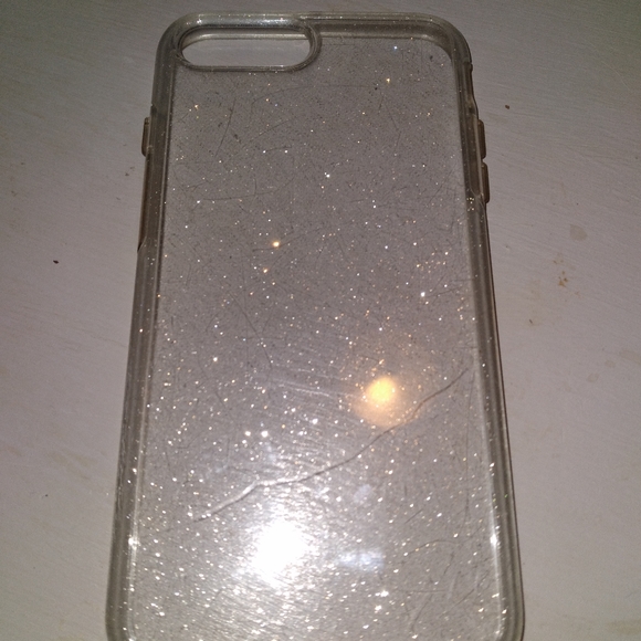 Iphone 8 plus otterbox with sparkles - Picture 3 of 3